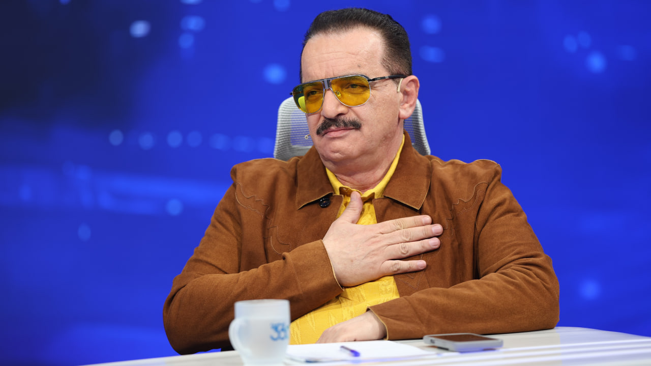 حمله محمدرضا زنوزی به عادل فردوسی پور حمله محمدرضا زنوزی به عادل فردوسی پور