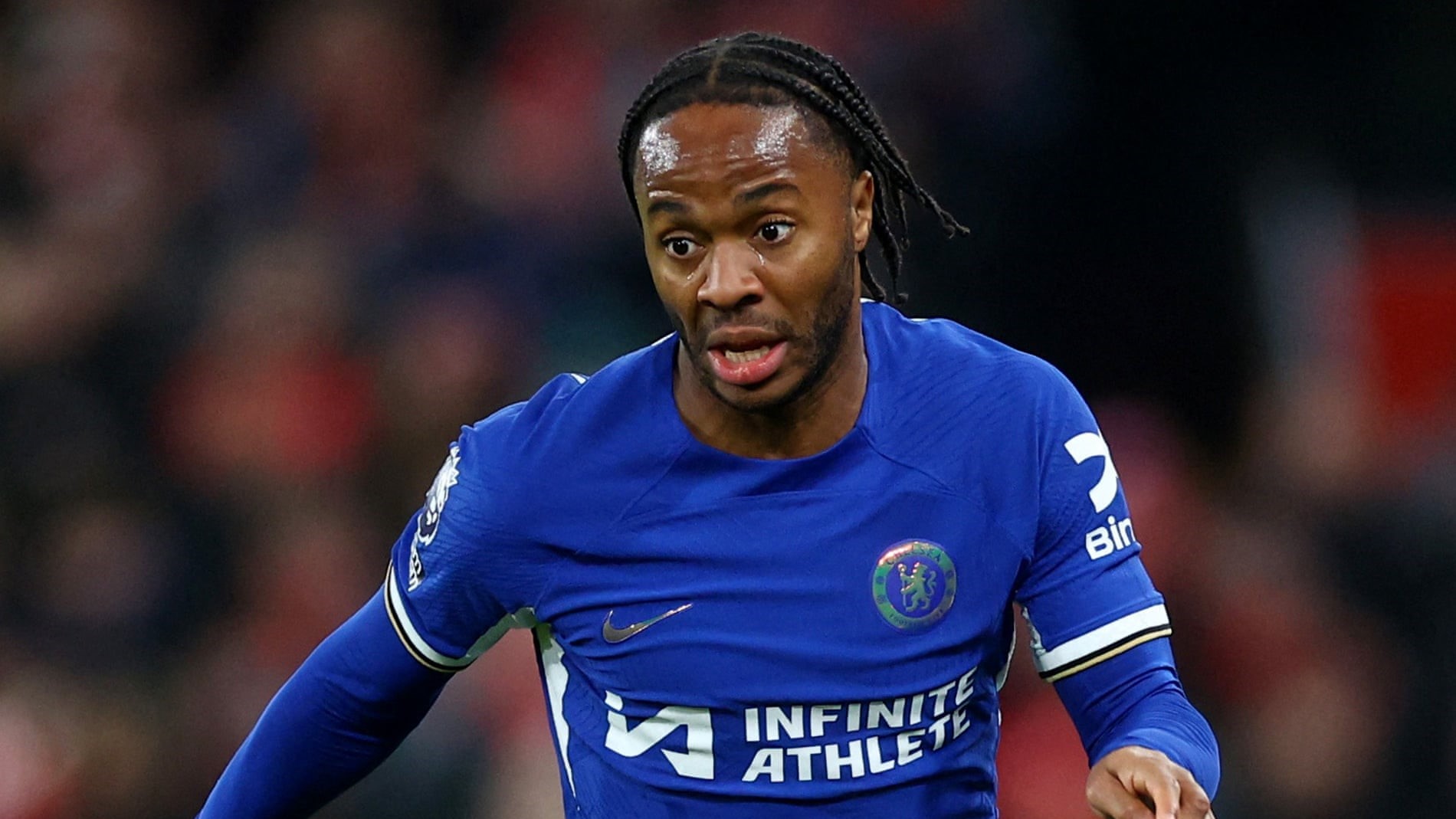 استرلینگ به فاینورد پیوست؛ اطمینان فان‌پرسی از یک خرید خوب