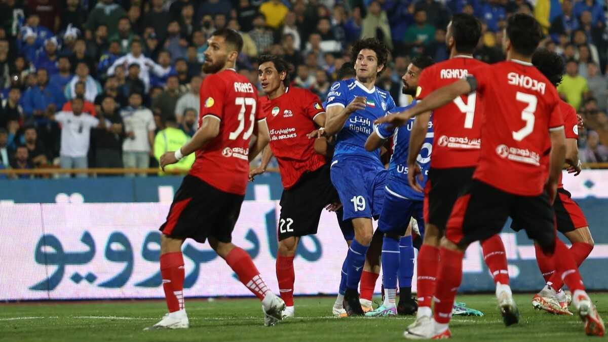 72 ساعت پرالتهاب در انتظار استقلالی‌ها؛ پرونده جنجالی، صدرنشینی را از آبی‌ها می‌گیرد؟