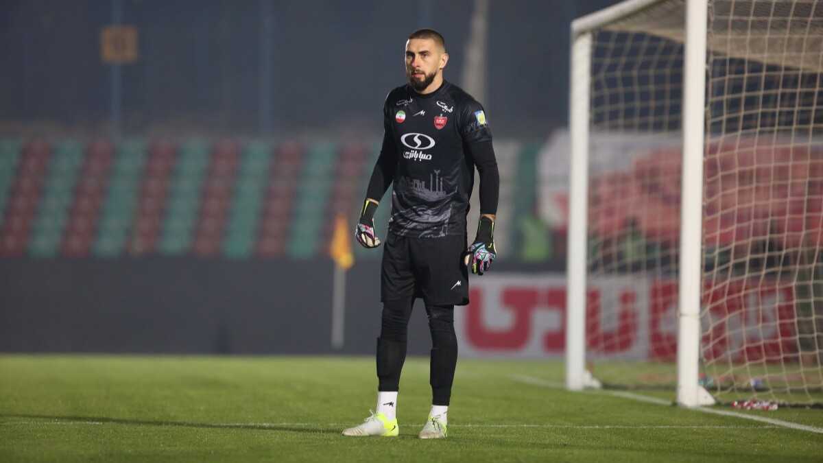 مذاکره استقلال با گلر پرسپولیس؛ یاغی جدید الجزایری است؟