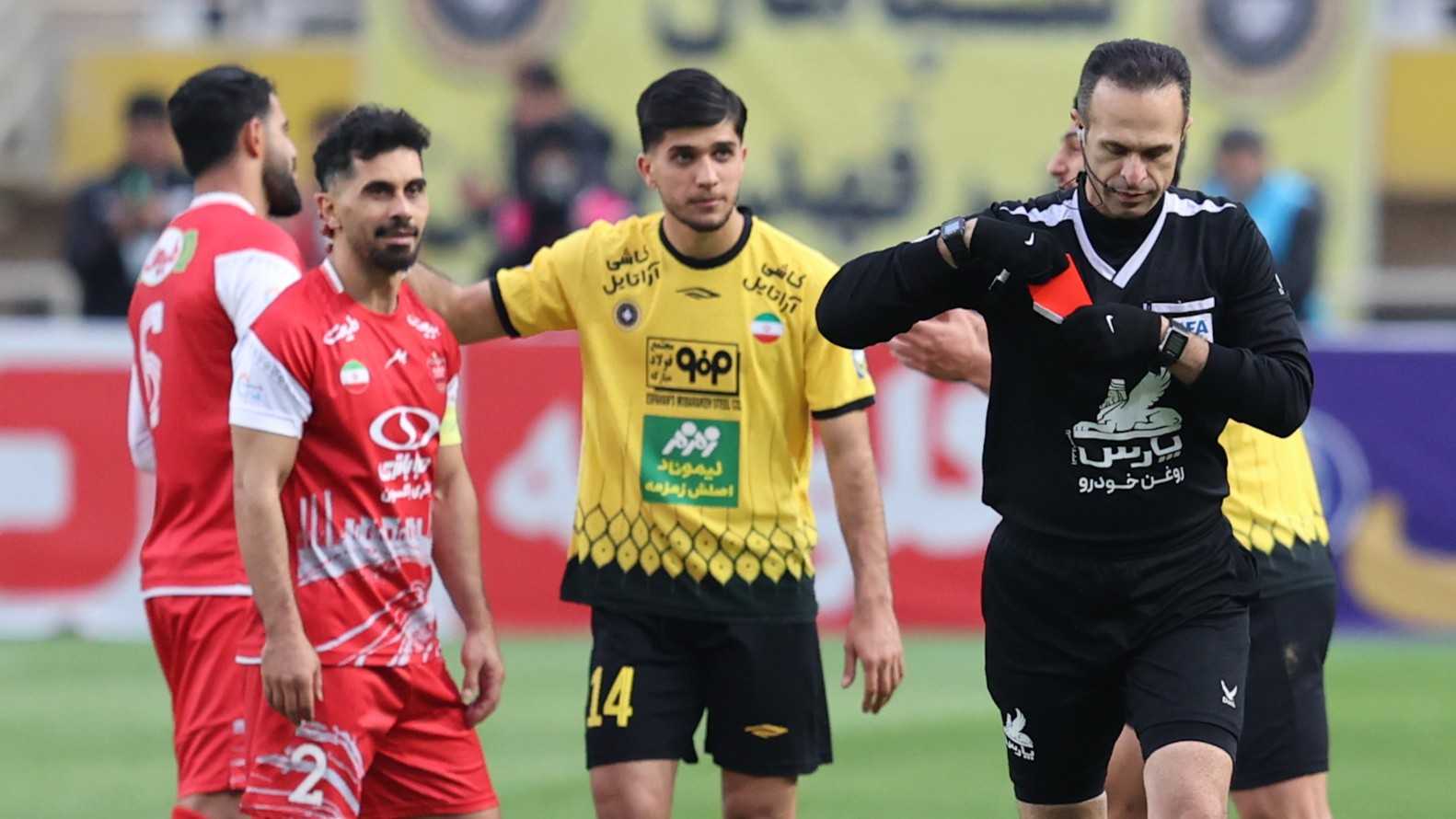 جنجالی مثل دوئل پرسپولیس - سپاهان؛ دوباره کارت قرمز در راه است؟