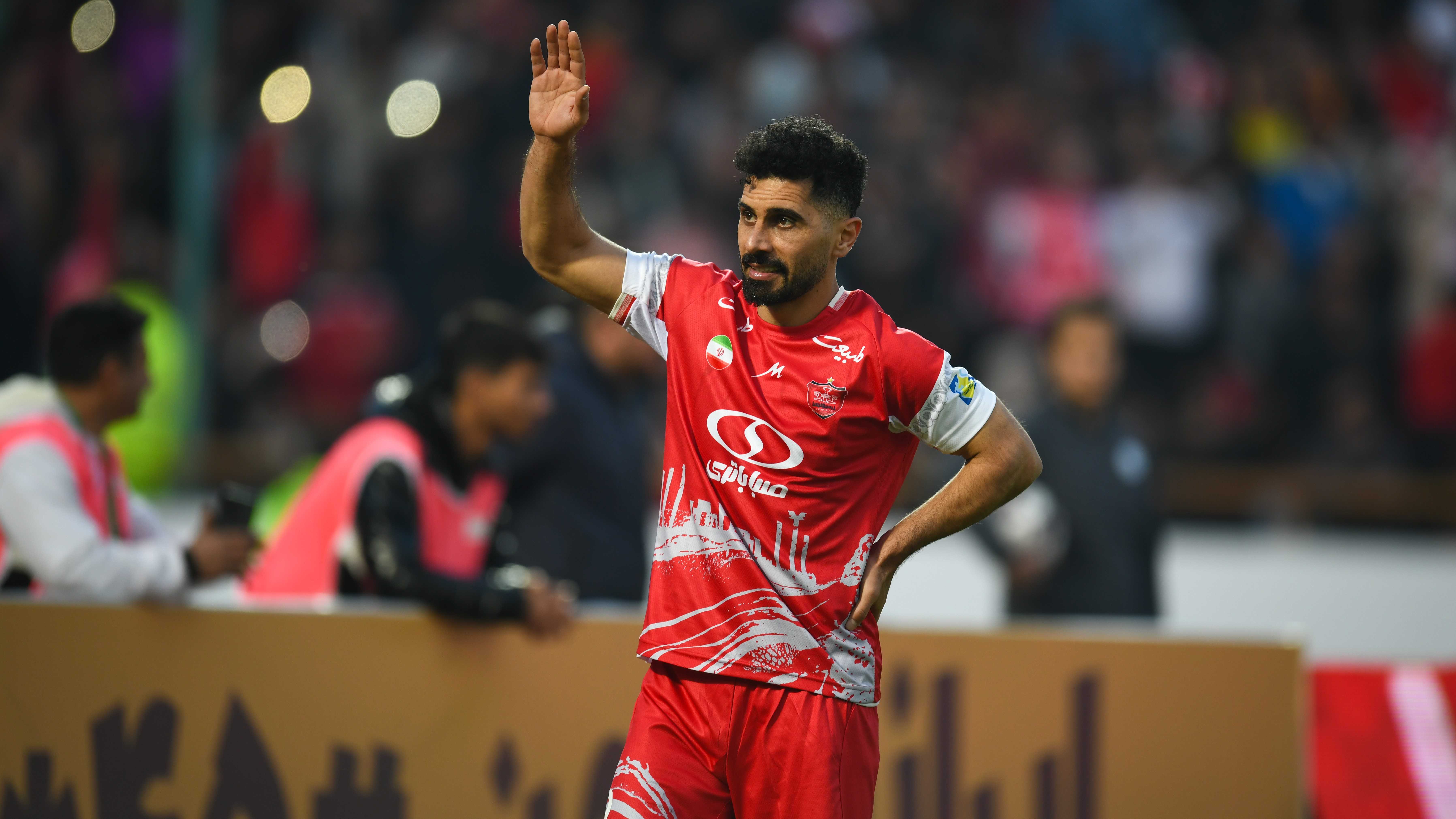 بحران تازه در پرسپولیس؛ کاپیتان برود، کاپیتان بماند