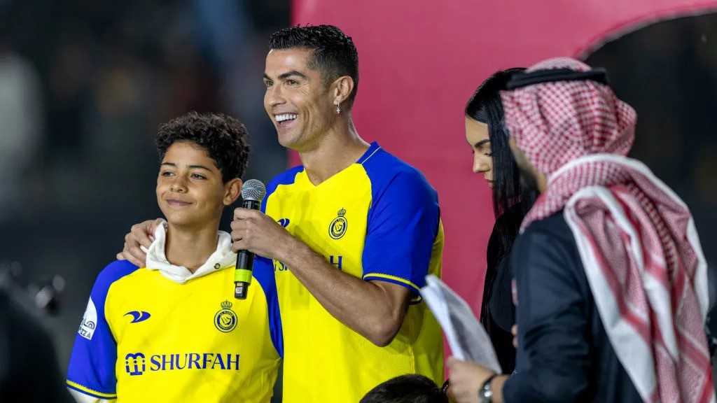 پسر رونالدو به تیم نوجوانان پرتغال دعوت شد؛ آماده جانشینی پدر