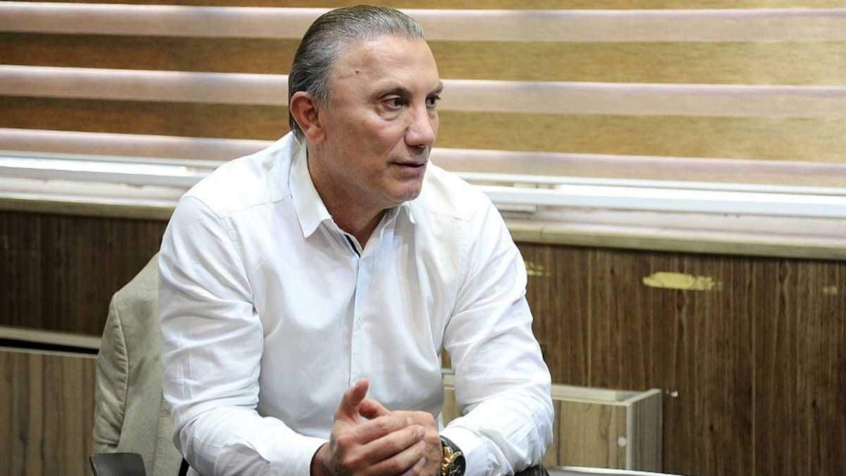 حمید درخشان در گفت‌وگو با «فوتبال 360»؛ باید برای آسیا تیم‌ ببندیم، نه ایران