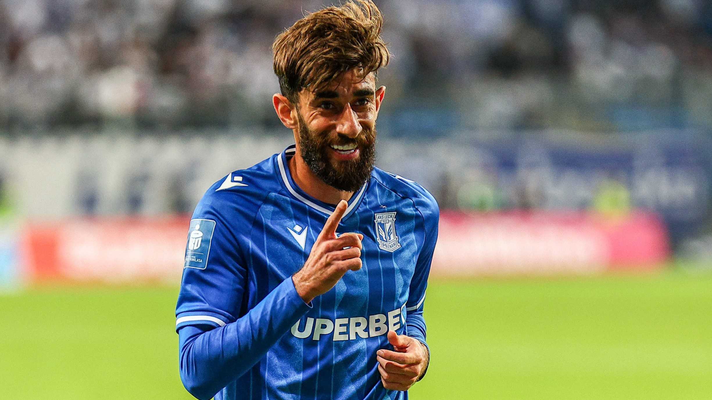 قصه تکراری علی قلی‌زاده و پرسپولیس؛ 8 نفر برای 2 پست!