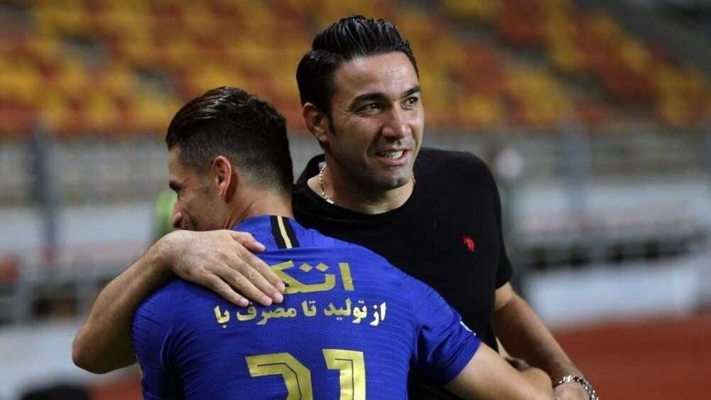 لنز دوربین‌ها در آزادی فوکوس روی (1+9) چهره؛ به دوئل انتقامی خوش آمدید