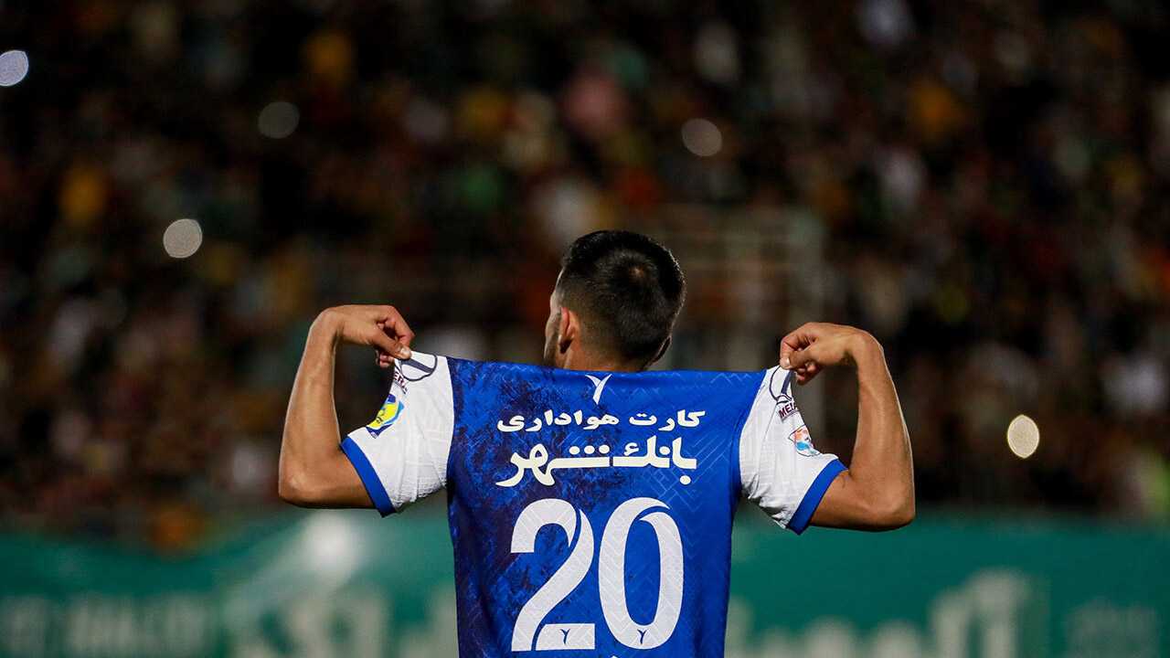 آلومینیوم 0-1 استقلال؛ اگه می‌تونی منو بگیر!