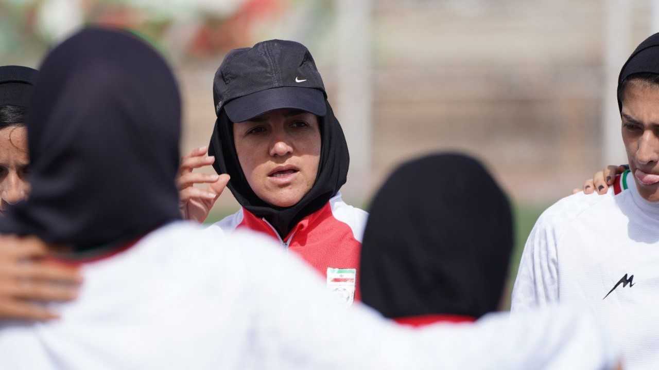 گزینه جدید انزلی‌چی‌ها در فوتبال زنان؛ جهان‌نجاتی مربع قدرت را تکمیل می‌کند