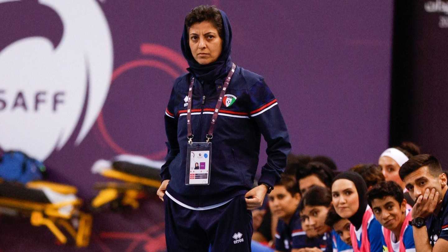 رفتار رونالدینیویی استقلالی‌ها؛ بمب آبی‌ها روی نیمکت فوتسال زنان می‌ترکد!