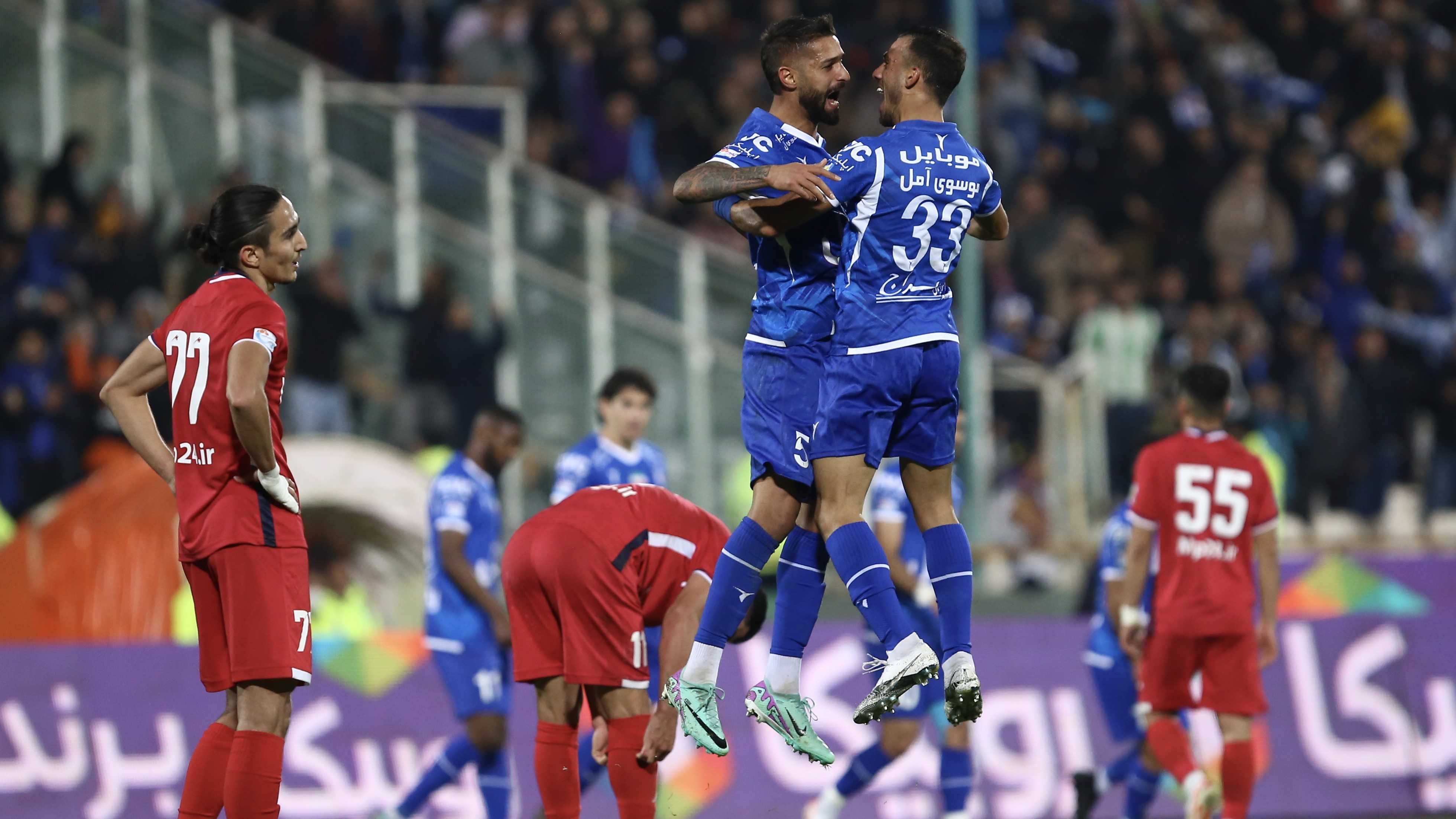 استقلال تهران 4-0 نساجی مازندران؛ بازگشت سریع و خشن به صدر