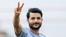 بازگشت دوباره عارف به اردوگاه آبی؛ امروز در تمرین، فردا در ایفمارک، شنبه رونمایی رسمی