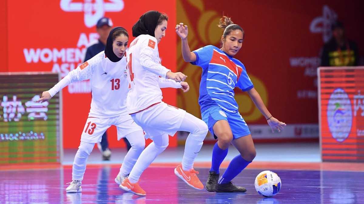 زنان ایران 1-0 زنان فیلیپین؛ قهرمان، قدم اول را با ترس و لرز برداشت