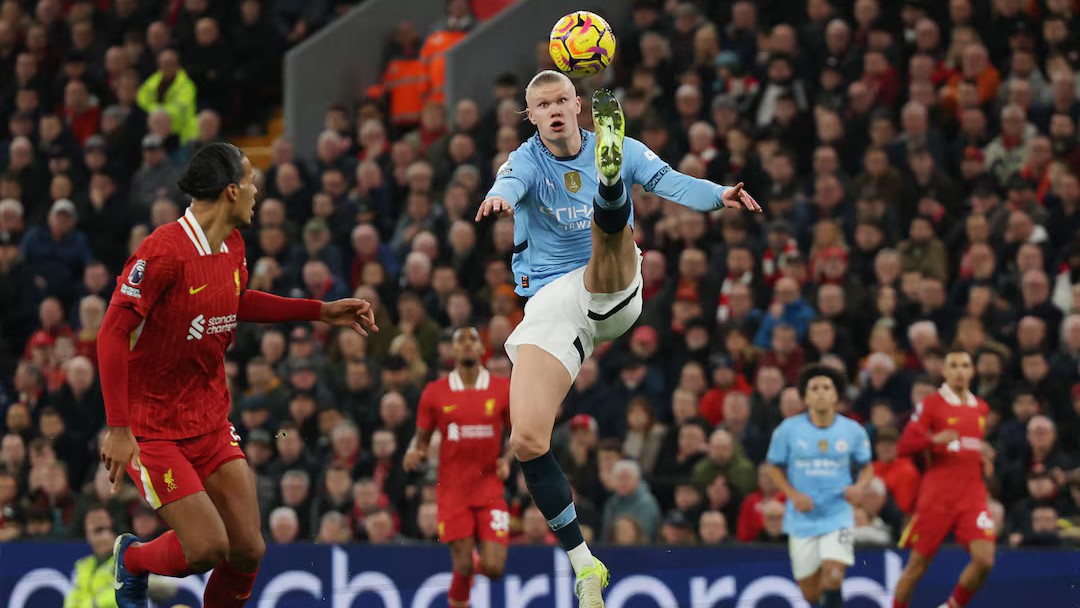 نبرد فلسفه‌های متفاوت در مصاف لیورپول و منچسترسیتی؛ موج و صخره