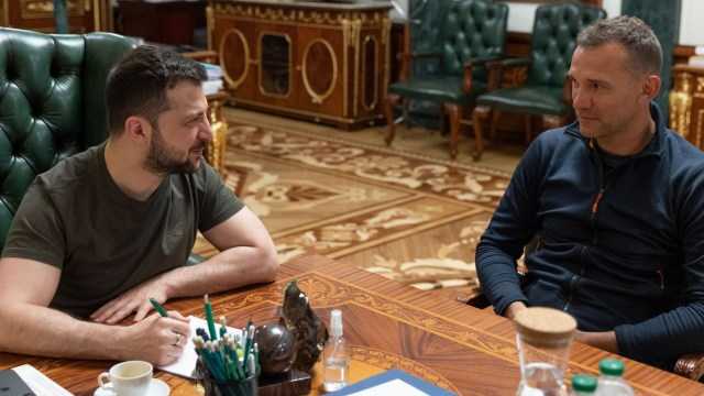 شوچنکو  مشاور رئیس جمهور شد / اسطوره سابق، سیاستمدار جدید