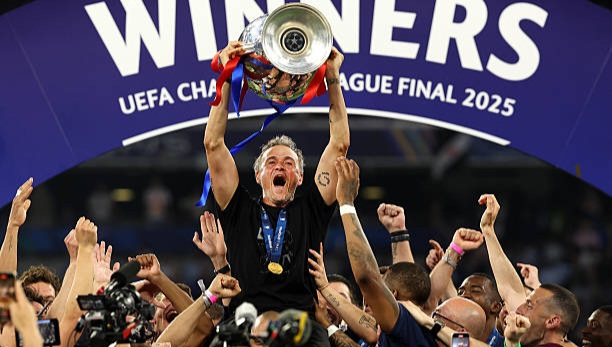 بازخوانی حوادث فوتبالی ۲۰۲۵؛ وداع با سال شگفتی‌ها