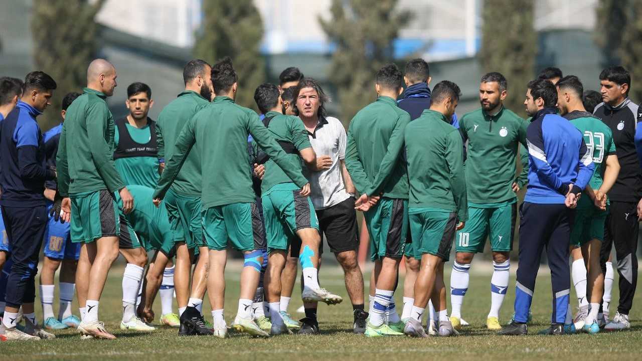معمای خط هافبک استقلال؛ «ساپینتو» به ترکیب دلخواه دست می‌زند؟