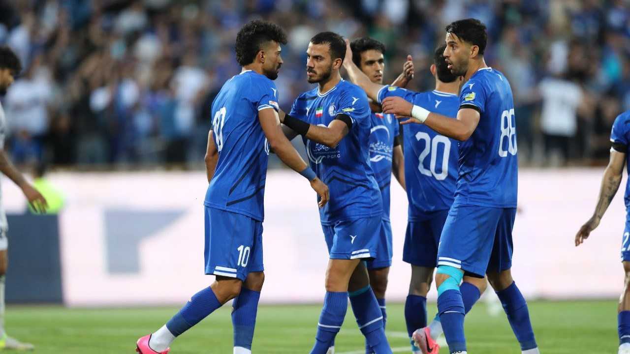 استقلال 5-1 آلومینیوم اراک؛ «هشت» ناجی