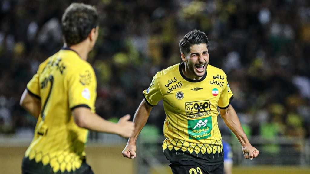 هشتمین گل ستاره سپاهان به قلب پرسپولیسی‌ها؛ موهبتی به نام «محبی»