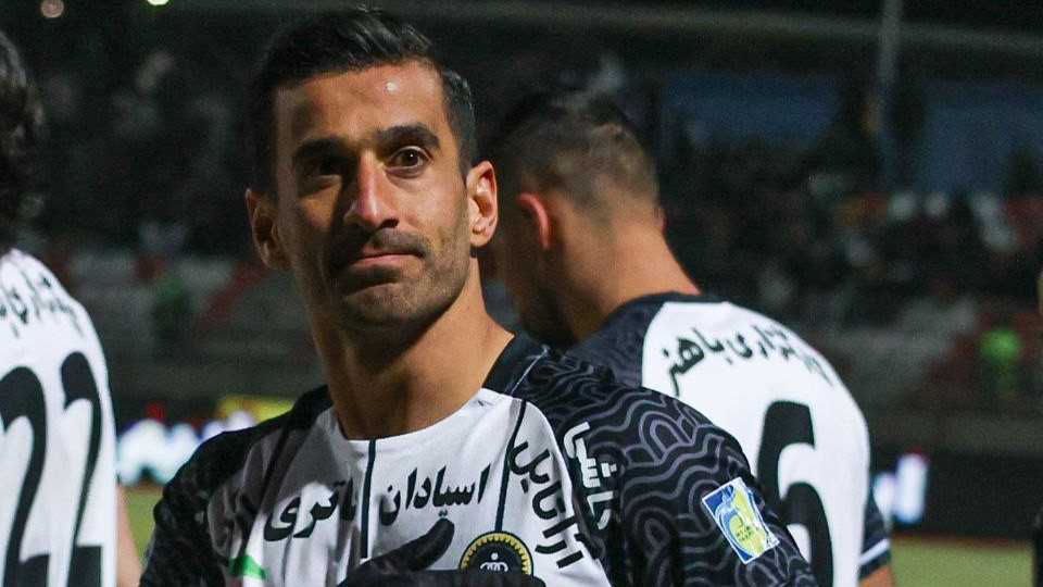 دیگر کسی اشتباه حاجصفی را به یاد ندارد؛ احسان بال پرواز سپاهان با محرم