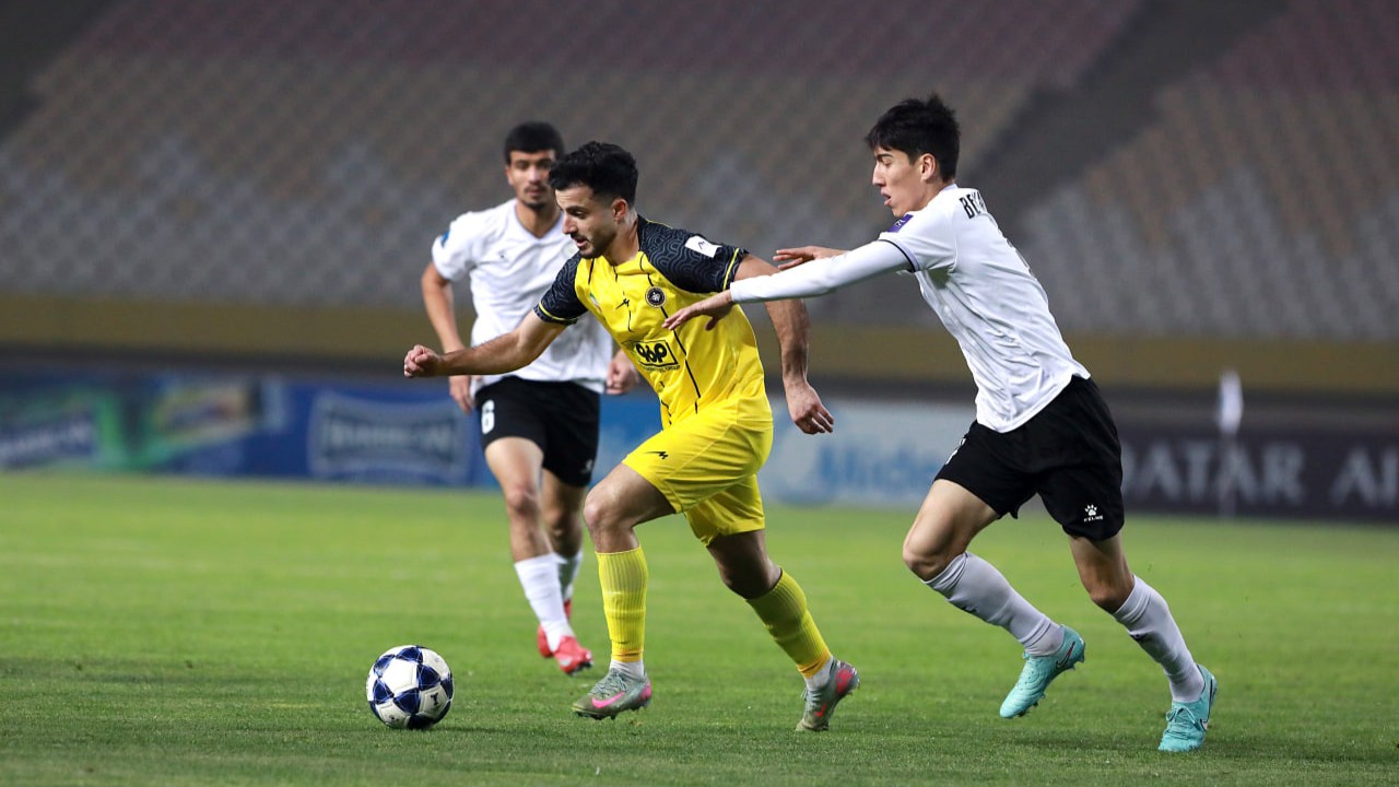 تعجب لطفی از رفتار اسطوره‌های سپاهان؛ گفته بودم شبیه تیم برانکو هستیم